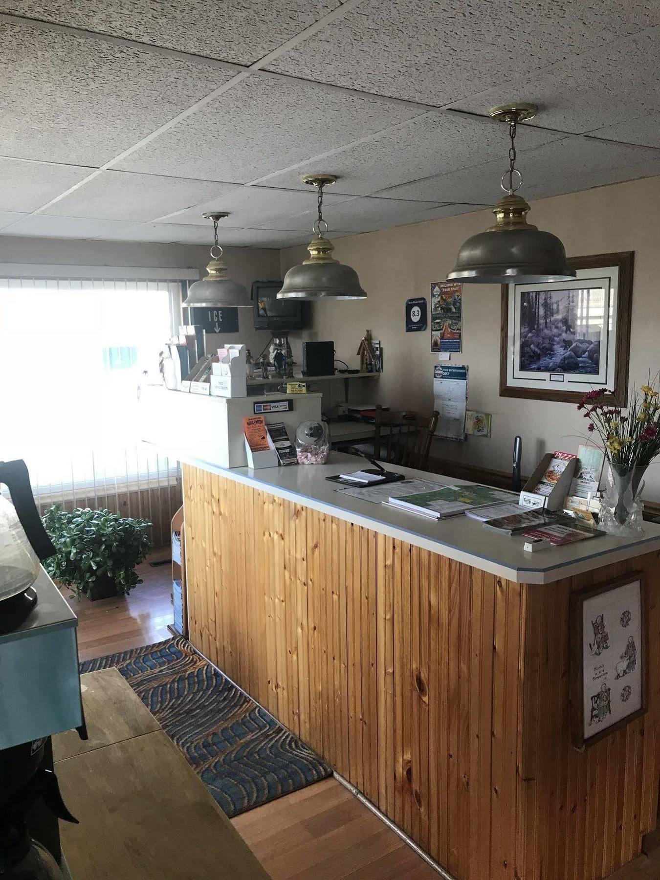 River Road Motel ウィスコンシン デルズ エクステリア 写真